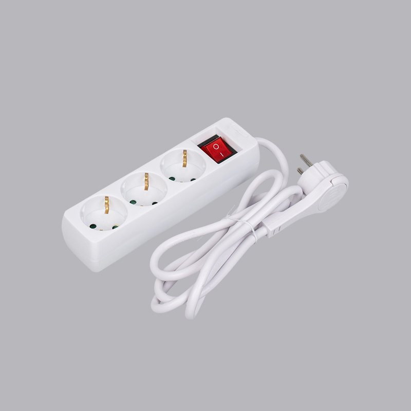 LOB-03KL German type na hugis parihaba 3-way na power strip na may pull ring at switch Multi-Socket