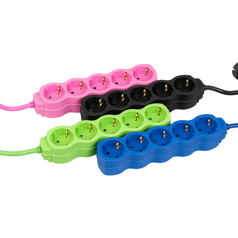 Paano Gumagana ang Mga Power Strip sa Europe — At Ano ang Mangyayari Kung Mali ang Isaksak Mo?